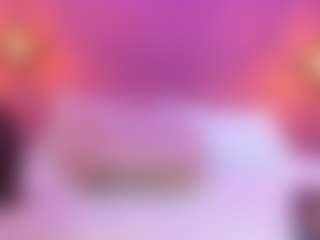 Live cam show with Karina - Petite on Latina Girls