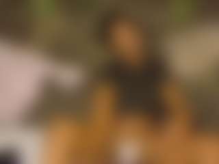 Live cam show with Destiny Adams - Brown Eyes Ebony on fapnchat