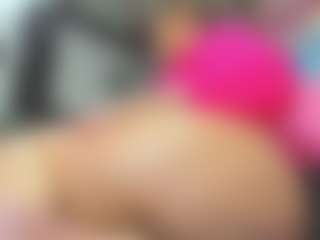 Live cam show with atenea160 - Tease on Milfs Live