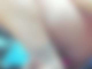atenea160 MILF webcam performer live streaming