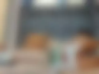 emily-86's Live Sex Cam Show