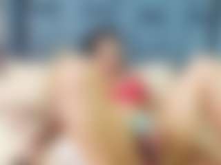 emily-86's Live Sex Cam Show