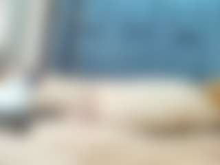 emily-86's Live Sex Cam Show