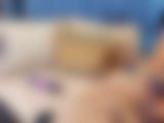 emily-86's Live Sex Cam Show
