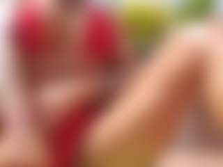emily-86's Live Sex Cam Show