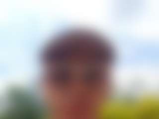 emily-86's Live Sex Cam Show
