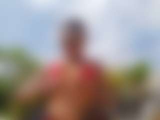 emily-86's Live Sex Cam Show