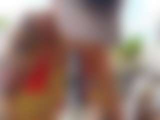emily-86's Live Sex Cam Show