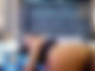 emily-86's Live Sex Cam Show