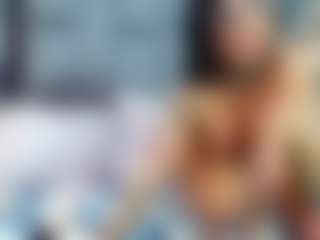 emily-86's Live Sex Cam Show