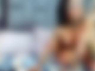 emily-86's Live Sex Cam Show