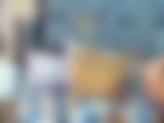 emily-86's Live Sex Cam Show
