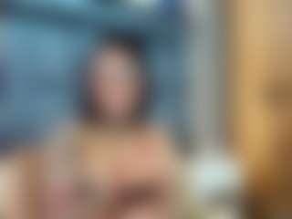 emily-86's Live Sex Cam Show