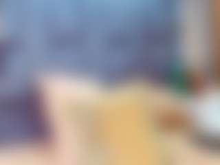 emily-86's Live Sex Cam Show