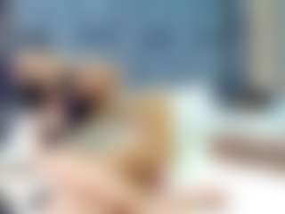 emily-86's Live Sex Cam Show