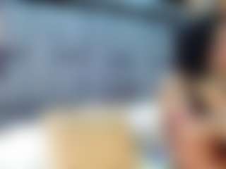 emily-86's Live Sex Cam Show