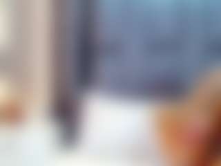 emily-86's Live Sex Cam Show