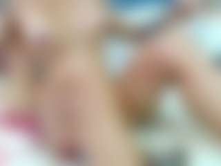 emily-86's Live Sex Cam Show