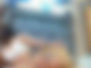 emily-86's Live Sex Cam Show