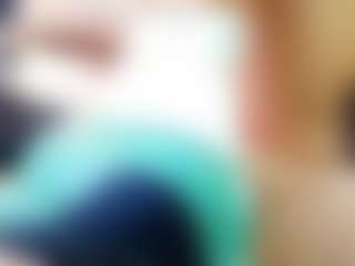 emily-86's Live Sex Cam Show