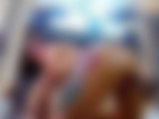 emily-86's Live Sex Cam Show
