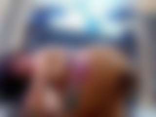 emily-86's Live Sex Cam Show