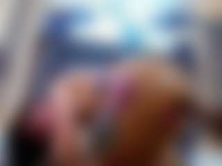 emily-86's Live Sex Cam Show