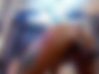 emily-86's Live Sex Cam Show