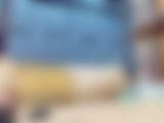 emily-86's Live Sex Cam Show