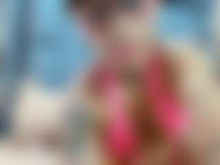 emily-86's Live Sex Cam Show