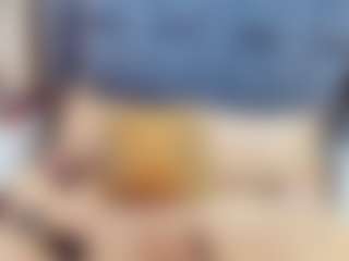 emily-86's Live Sex Cam Show