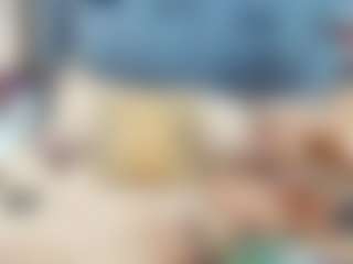 emily-86's Live Sex Cam Show