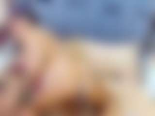 emily-86's Live Sex Cam Show