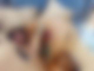 emily-86's Live Sex Cam Show