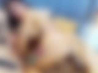 emily-86's Live Sex Cam Show