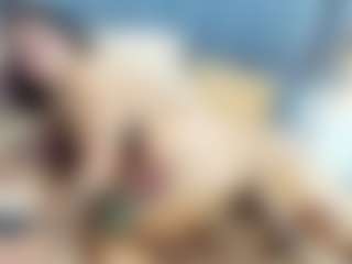 emily-86's Live Sex Cam Show