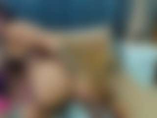 emily-86's Live Sex Cam Show