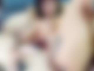 emily-86's Live Sex Cam Show