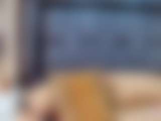 emily-86's Live Sex Cam Show