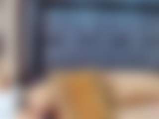 emily-86's Live Sex Cam Show