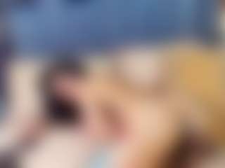 emily-86's Live Sex Cam Show