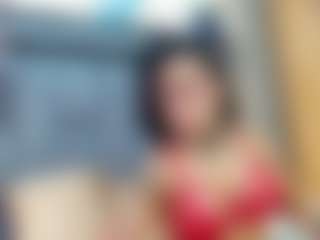 emily-86's Live Sex Cam Show
