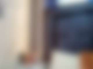 emily-86's Live Sex Cam Show
