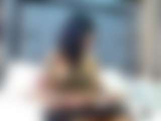 emily-86's Live Sex Cam Show