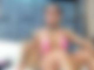 Live cam show with emily-86 - Big Tits Mature on AdultVida.com