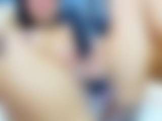 emily-86's Live Sex Cam Show