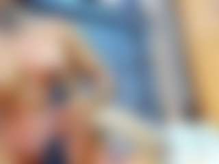 emily-86's Live Sex Cam Show
