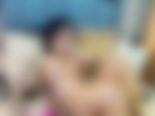 emily-86's Live Sex Cam Show