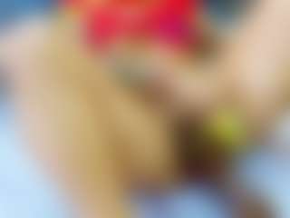emily-86's Live Sex Cam Show