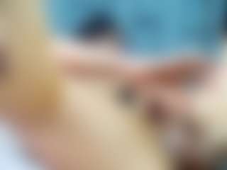 emily-86's Live Sex Cam Show
